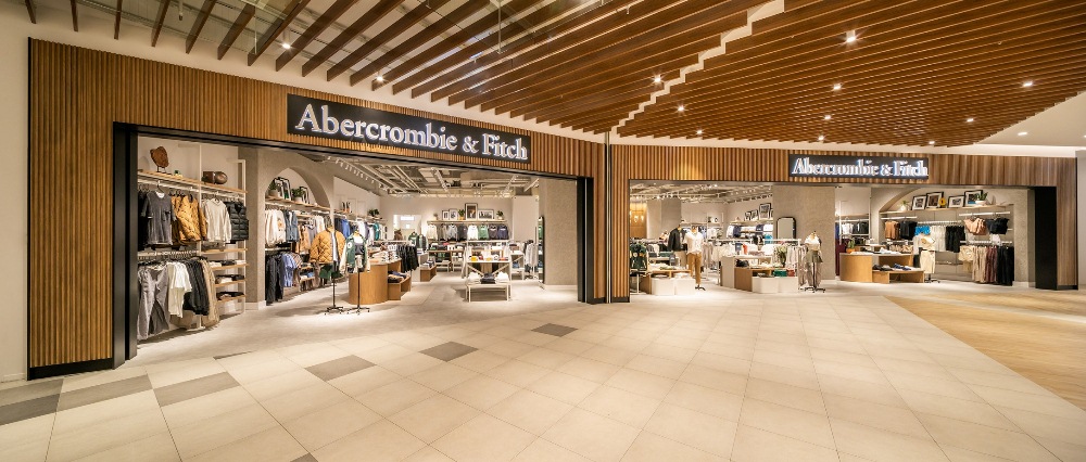 全台首間「Abercrombie & Fitch GETAWAY 形象概念店」12/8進駐 LaLaport 台中！承襲經典美式風格，掀起風 ...